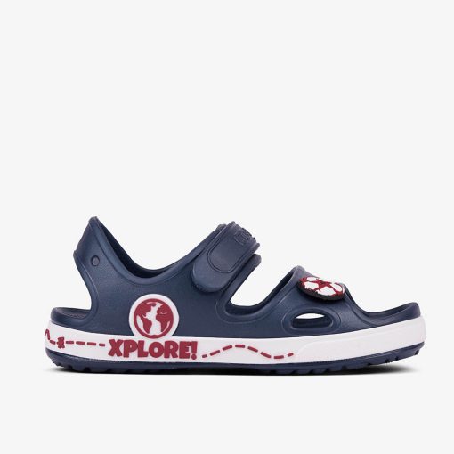 Coqui 8862 Navy/White Red + Amulet